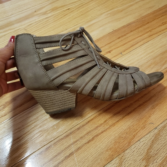 SOUL Naturalizer Heeled Open Toe Sandals - Picture 3 of 5